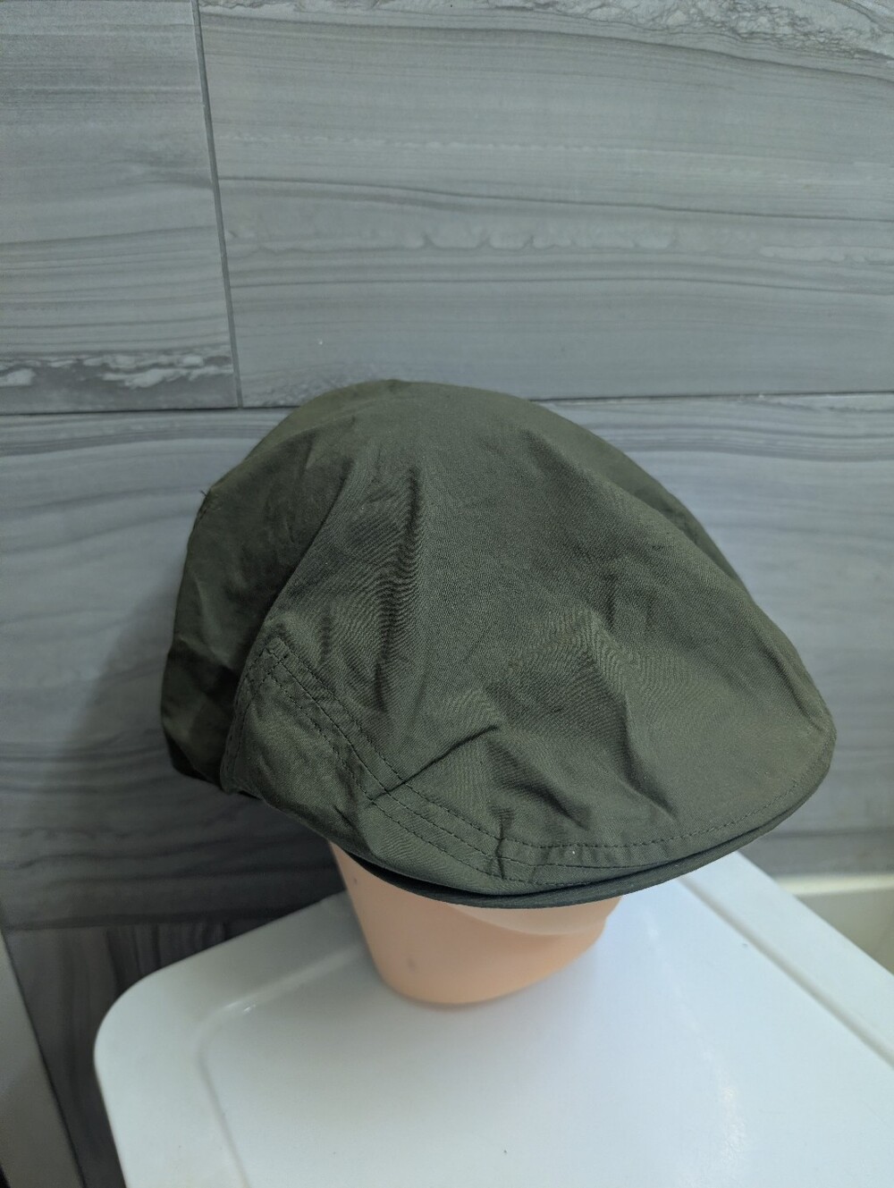 BARBOUR Olive Flat Transport Hat - Picture 5 of 16